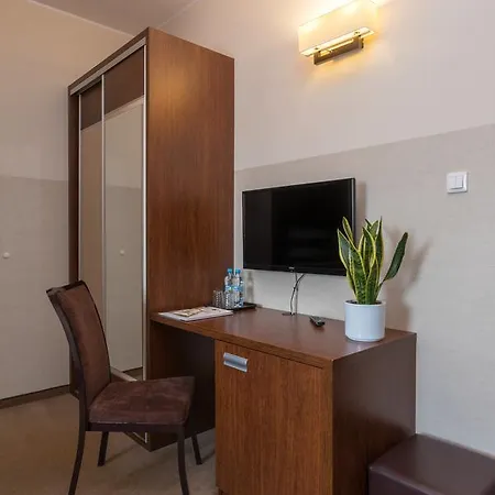 Bed & Breakfast Leszczynowy Dworek *